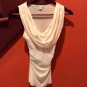 Sleeveless gauze top